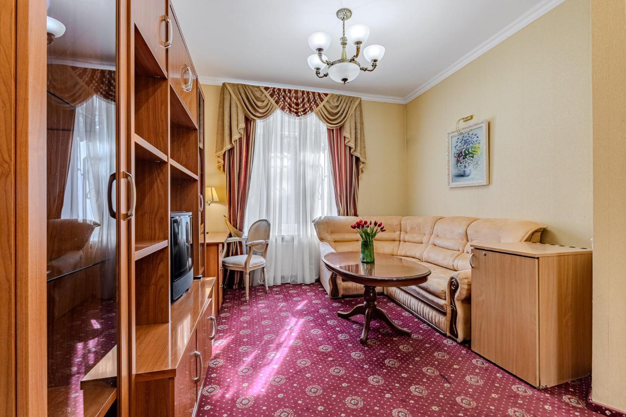 Gallery Hotel Gintama Apgrade Kiev Exterior foto