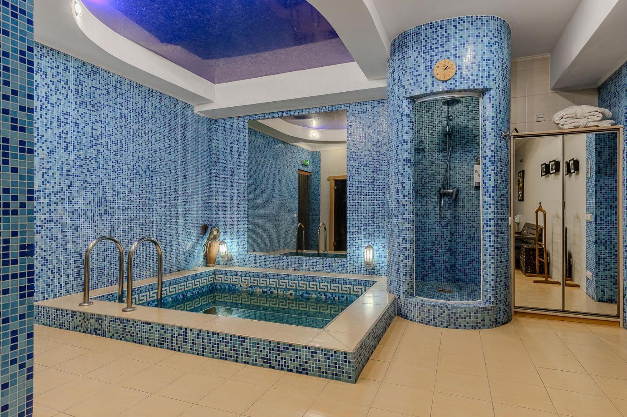 Gallery Hotel Gintama Apgrade Kiev Exterior foto